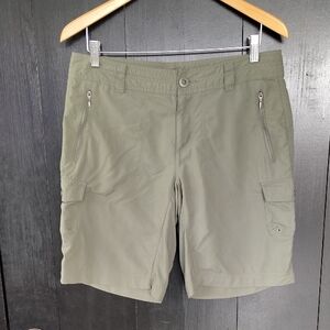 🏔️ Columbia Outdoor Shorts. Size 10